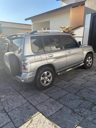 MITSUBISHI PAJERO 2.5 HD 4X4 8V TURBO INTERCOOLER DIESEL 4P MANUAL MITSUBISHI PAJERO 2.5 HD 4X4 8V TURBO INTERCOOLER DIESEL 4P MANUAL